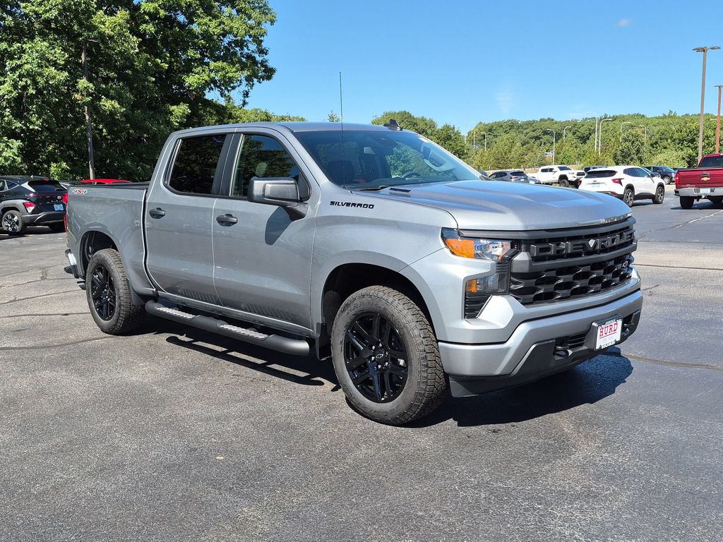 Sterling Gray Metallic 2026 Chevrolet Silverado 1500 Pickup Truck Four-Wheel Drive 8-Speed Automatic