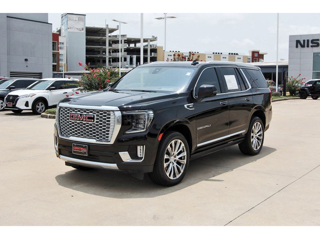 2022 GMC Yukon Denali Black at Ultimate Motorsports