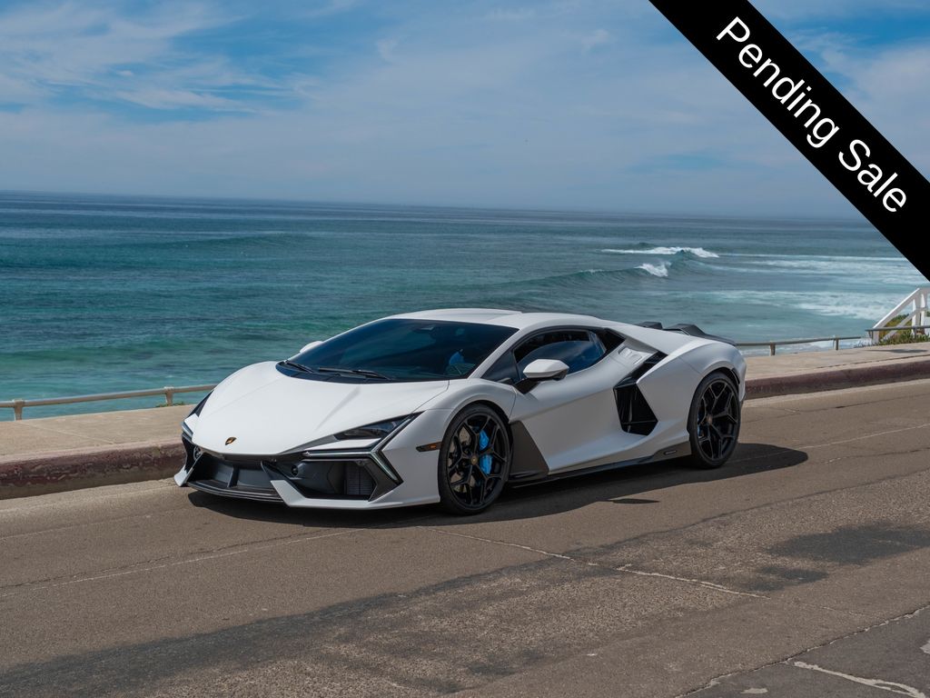 Bianco Monocerus Metallic 2025 Lamborghini Revuelto Coupe All-Wheel Drive 8-Speed Dual Clutch