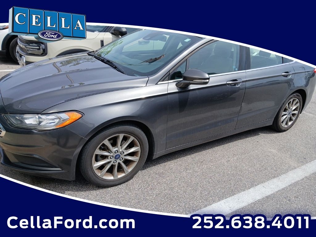 Gray (Magnetic) 2017 Ford Fusion SE Sedan Front-Wheel Drive 6-Speed Automatic