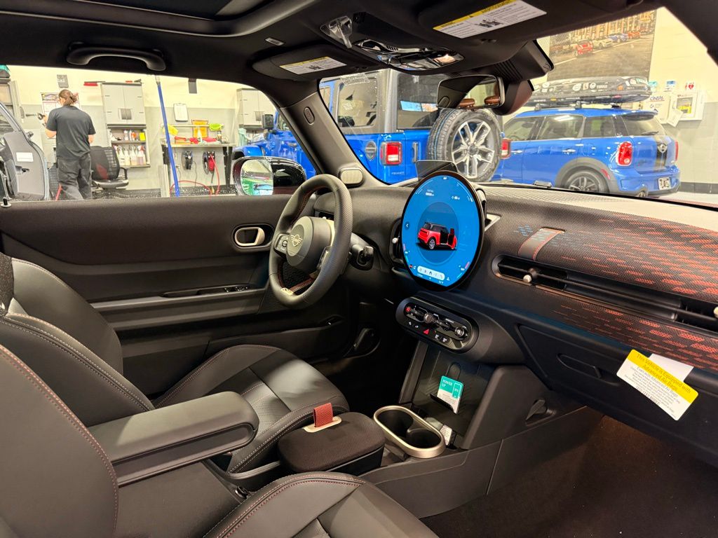 Thumbnail: 2026 MINI Cooper - 22