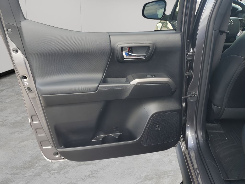 Used Car 2019 Toyota Tacoma  Trd Sport For Sale Under $40,000 In Austin, Texas