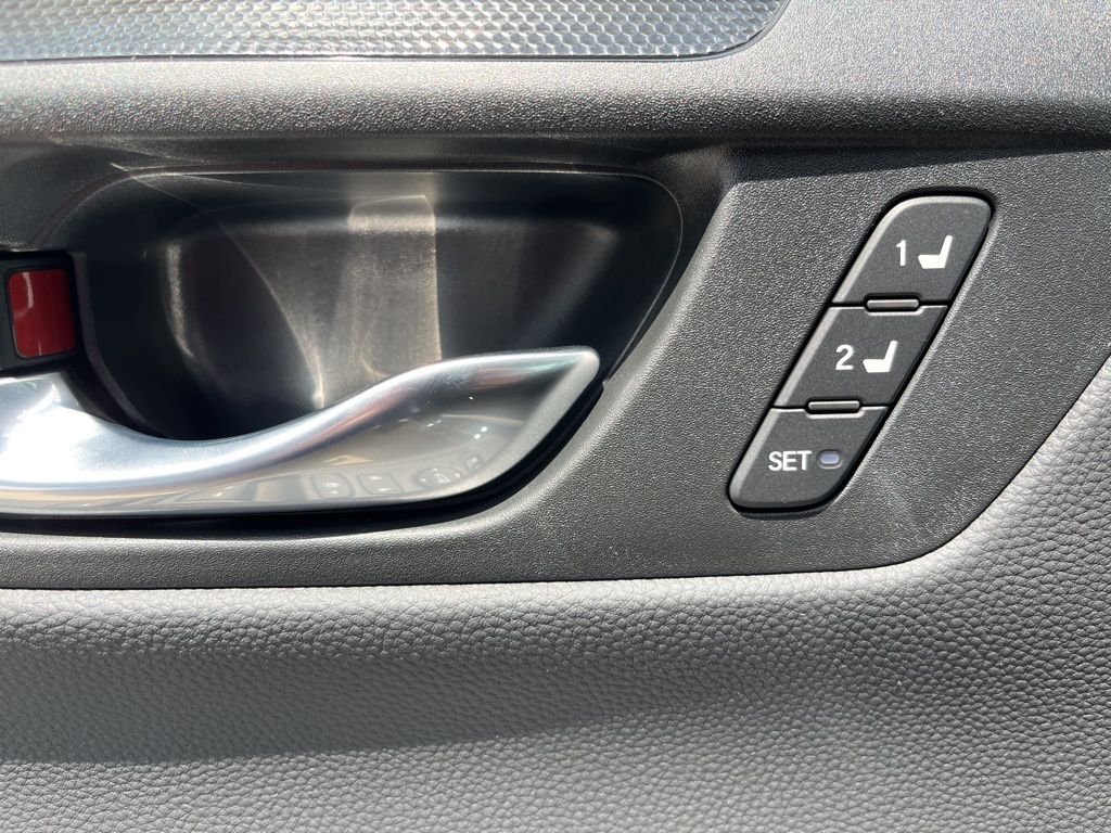 Thumbnail: 2026 Honda CR-V - 6