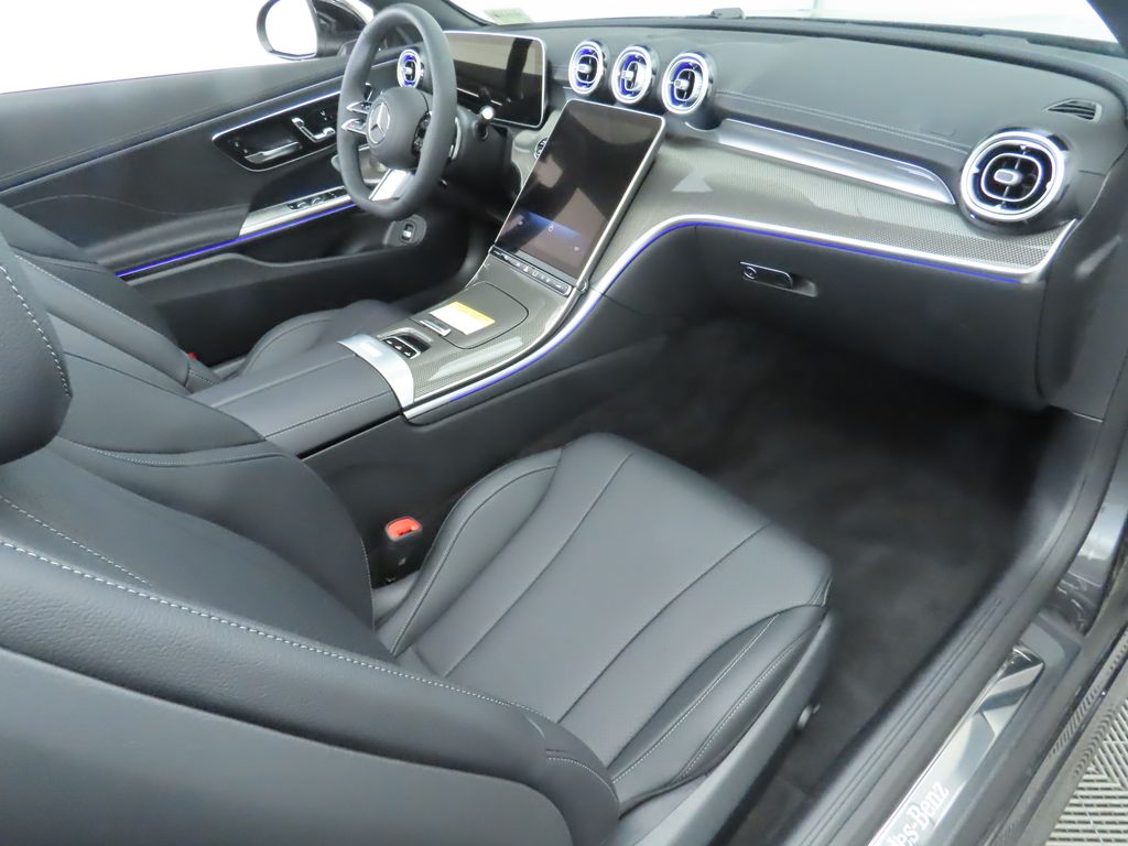 2025 Mercedes-Benz CLE 300 26