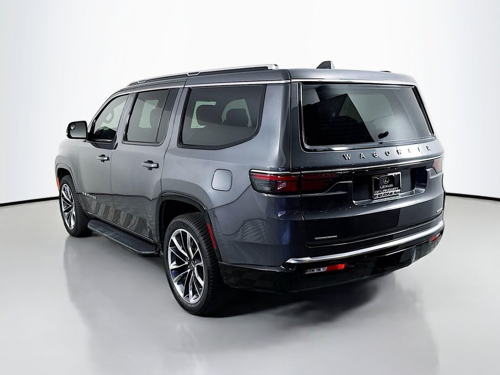 Thumbnail: 2023 Jeep Wagoneer - 7