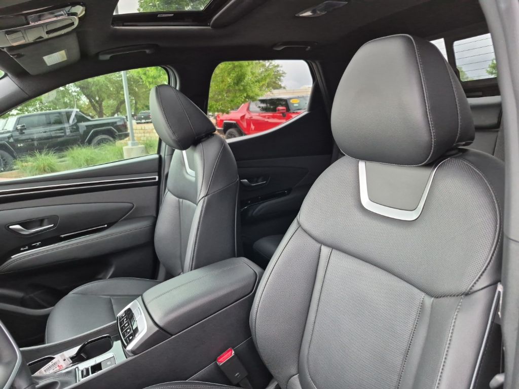 Used Car 2023 Hyundai Santa Cruz  Limited For Sale Under $30,000 In Austin, Texas