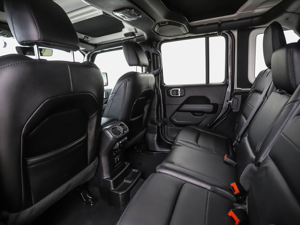 Thumbnail: 2020 Jeep Wrangler - 20