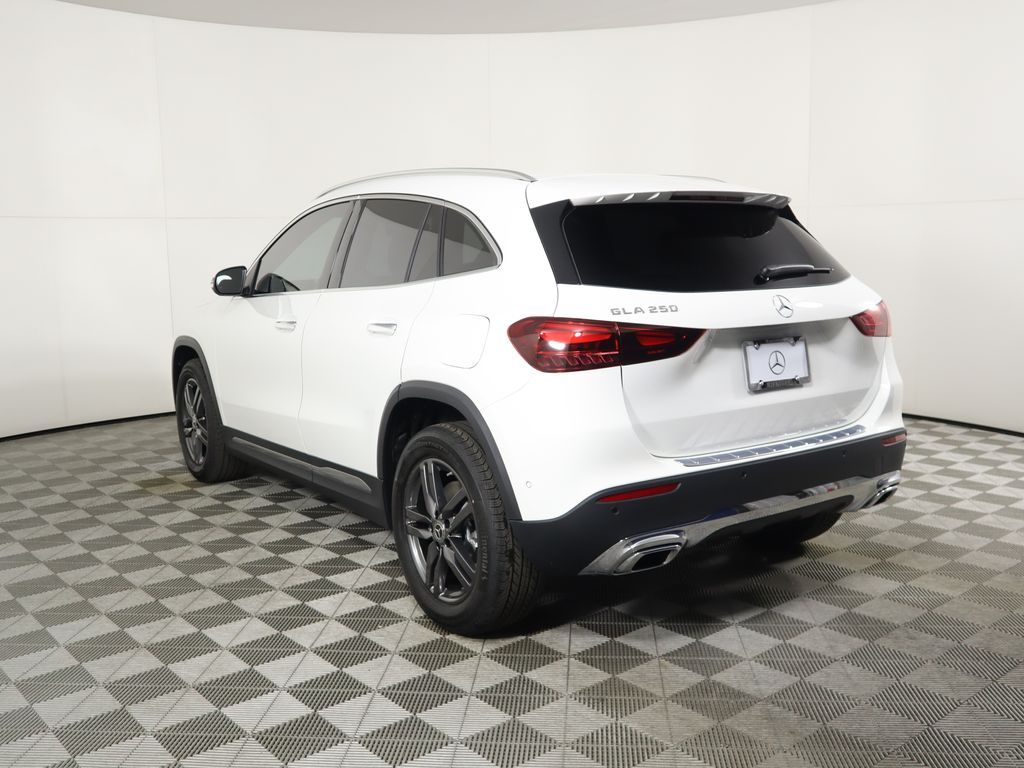 2025 Mercedes-Benz GLA 250 7