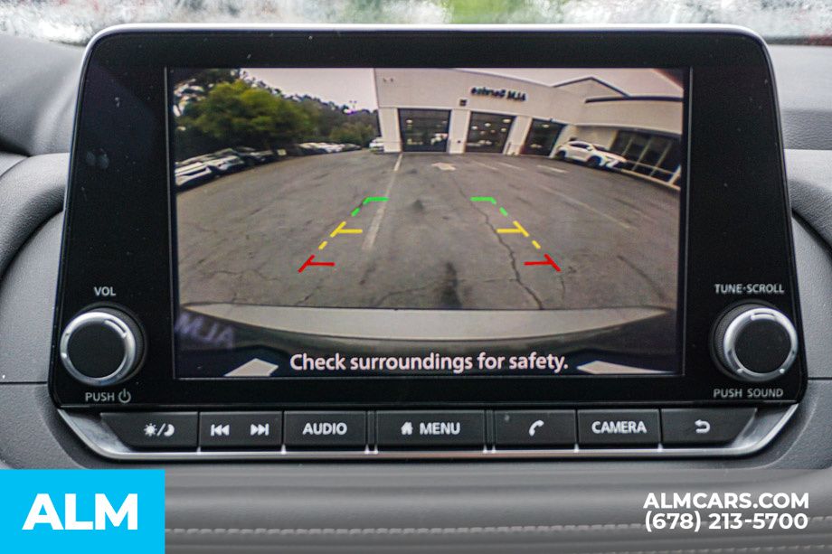 Used 2025 Gray Nissan SV image 35