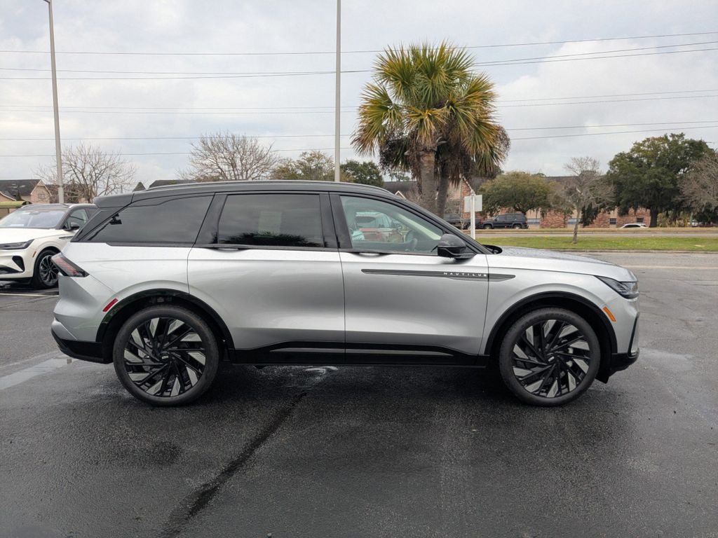 2026 Lincoln Nautilus Reserve