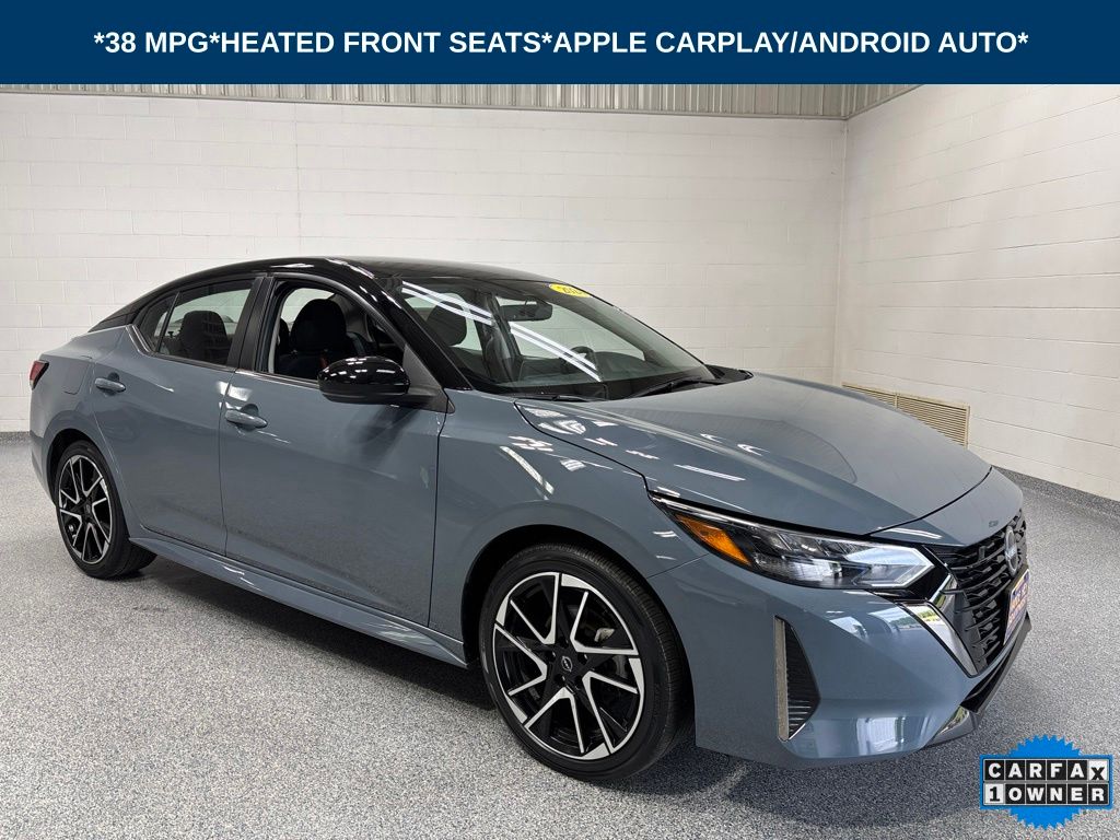 Atlantic Gray Metallic/Super Black 2024 Nissan Sentra Sedan Front-Wheel Drive Continuously Variable Transmission