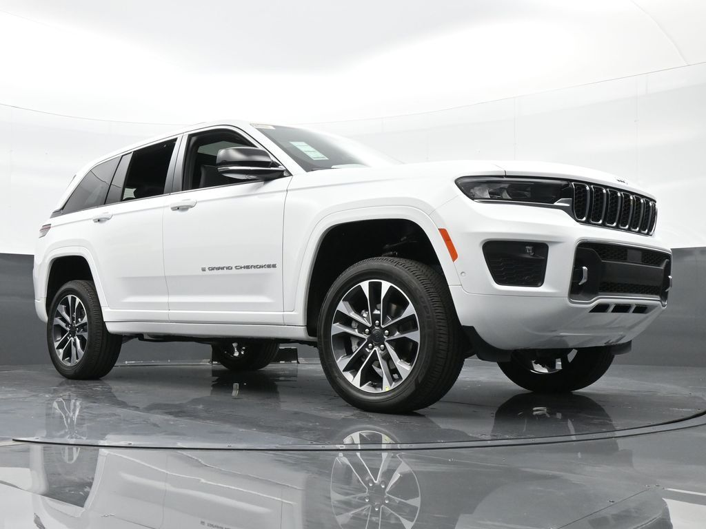 Used 2024 Bright White Clearcoat Jeep Overland image 65