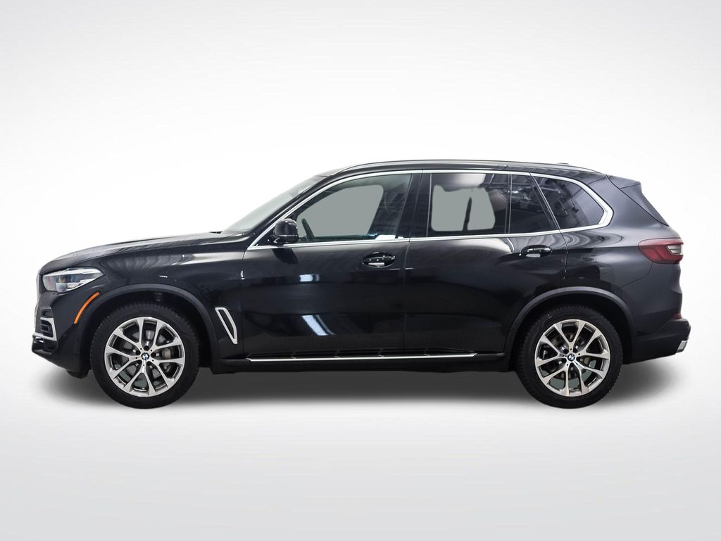 Thumbnail: 2023 BMW X5 - 2