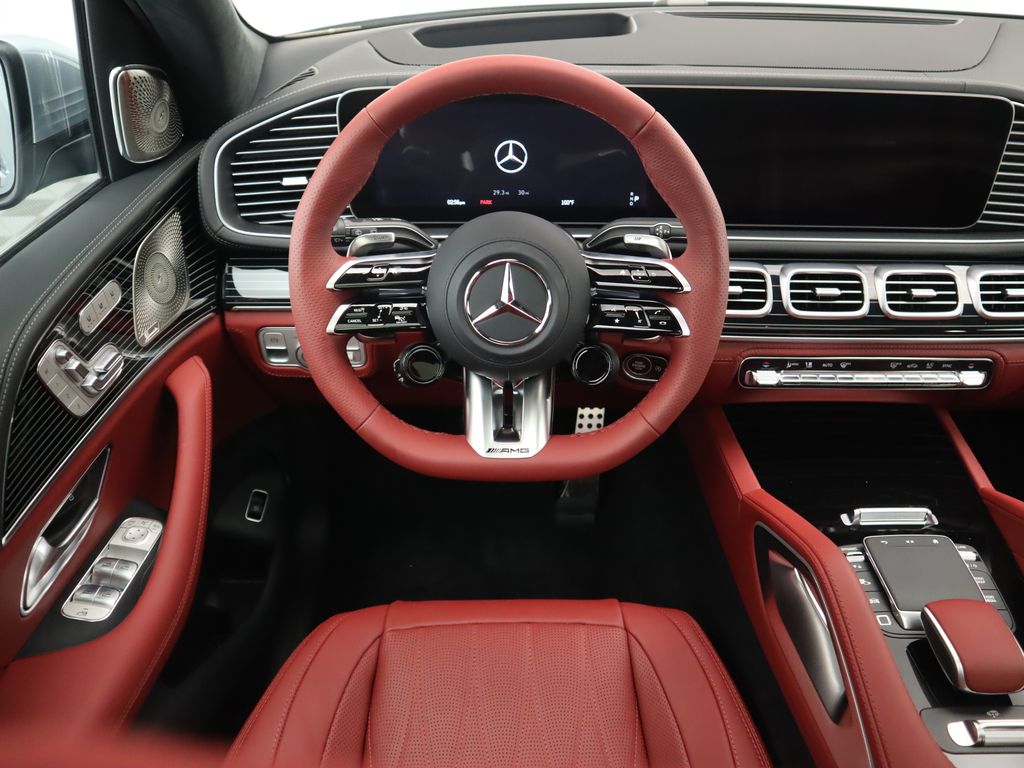 2025 Mercedes-Benz GLS 63 AMG 11