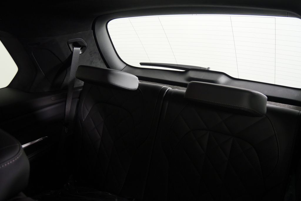 2026 BMW X7 xDrive40i 18