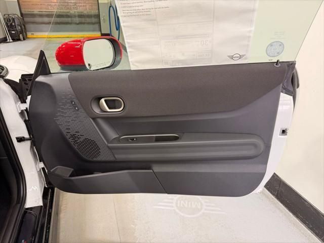 Thumbnail: 2026 MINI Cooper - 21