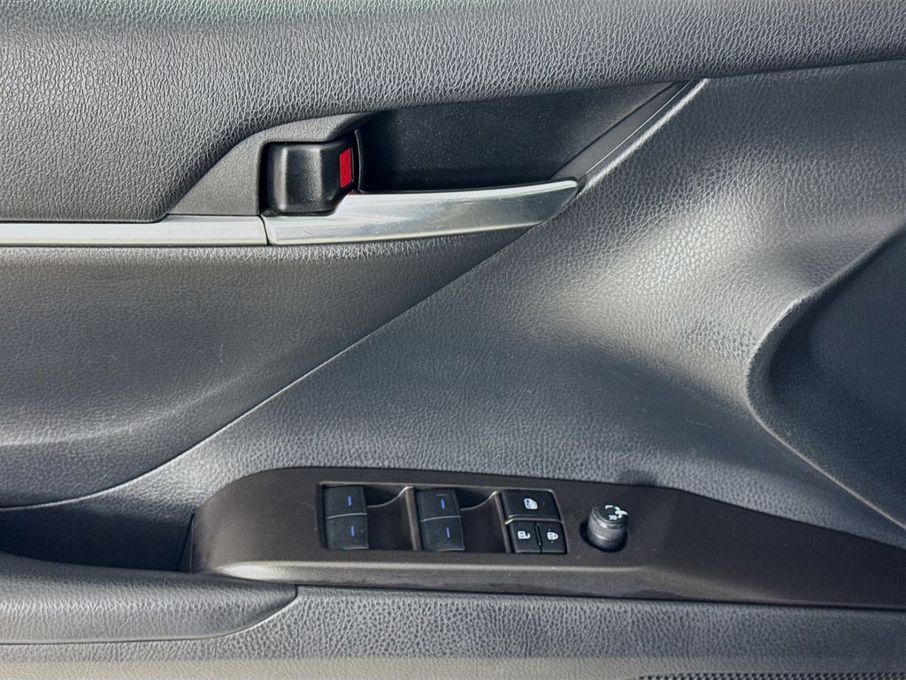 Used Car 2023 Toyota Camry  Se For Sale Under $25,000 In Austin, Texas