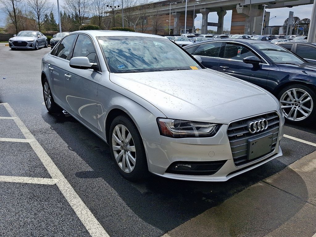 Thumbnail: 2013 Audi A4 - 3