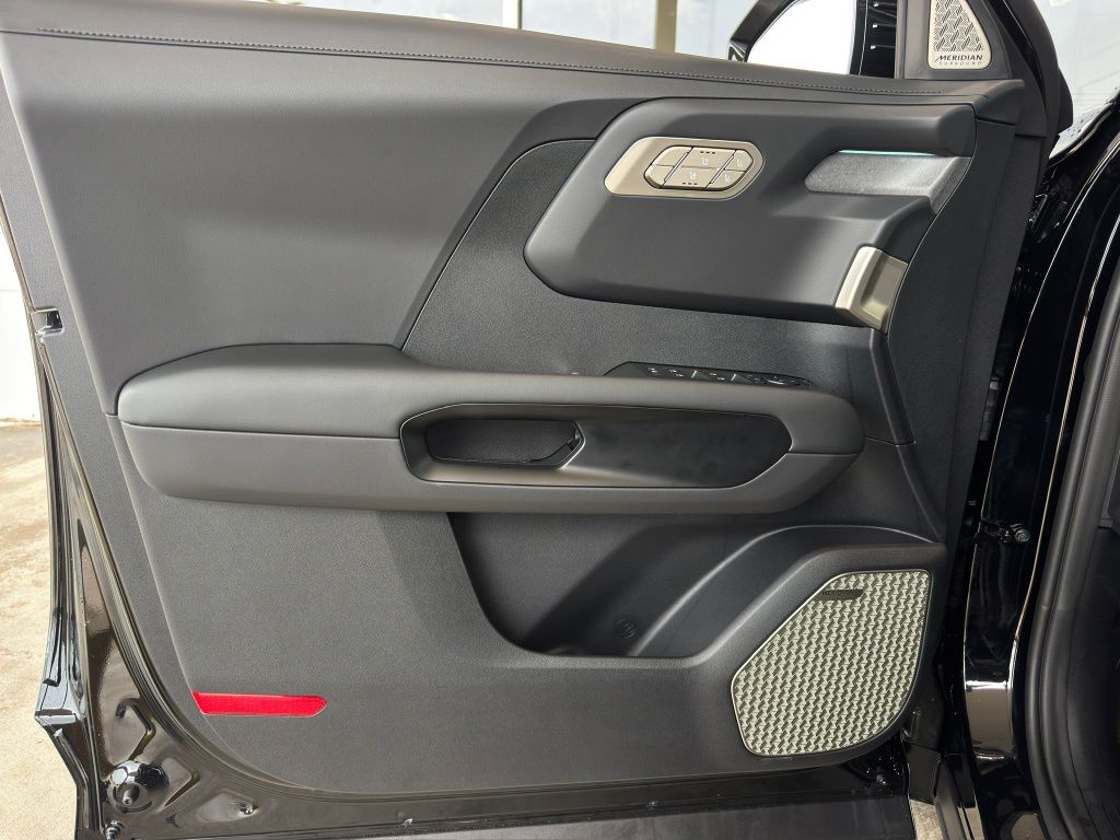 2027 Kia Telluride Hybrid SX Black at Shottenkirk Kia Fort Bend