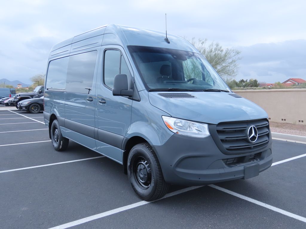 2024 Mercedes-Benz Sprinter 2500 3