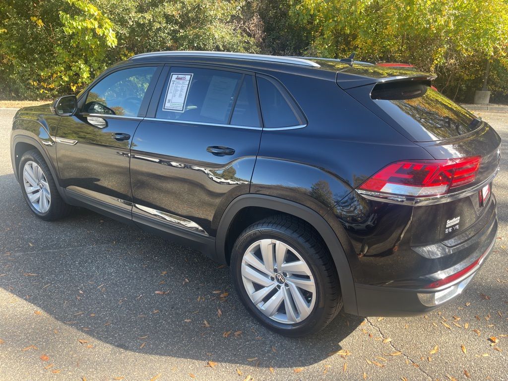 2022 Volkswagen Atlas Cross Sport 3.6L V6 SE w/Technology 3