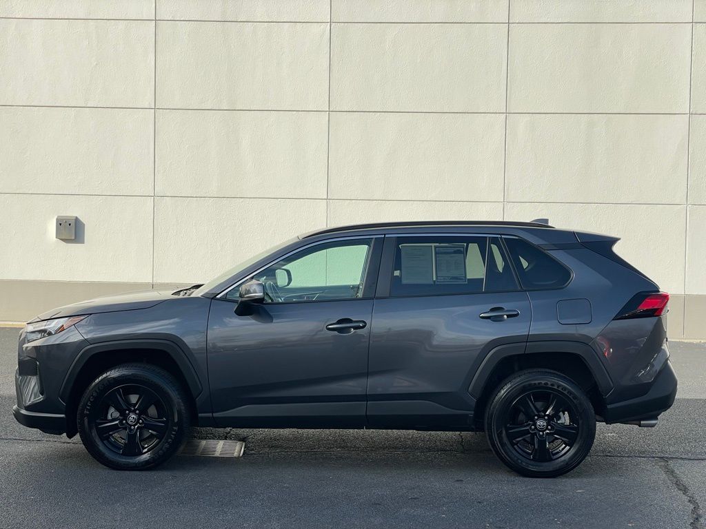 Thumbnail: 2024 Toyota RAV4 - 2