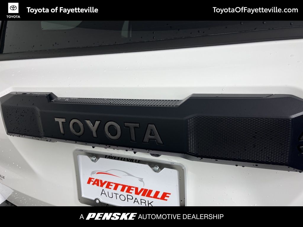 Thumbnail: 2025 Toyota 4Runner - 14