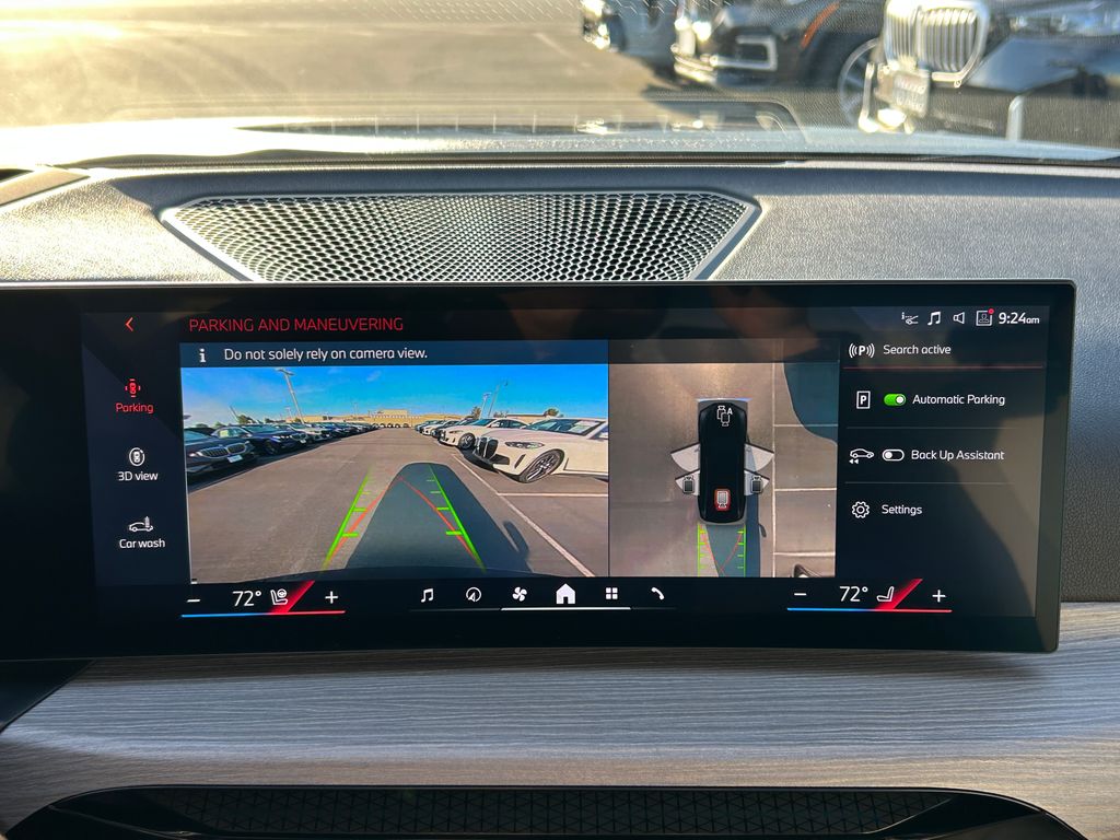 Thumbnail: 2025 BMW i4 - 23