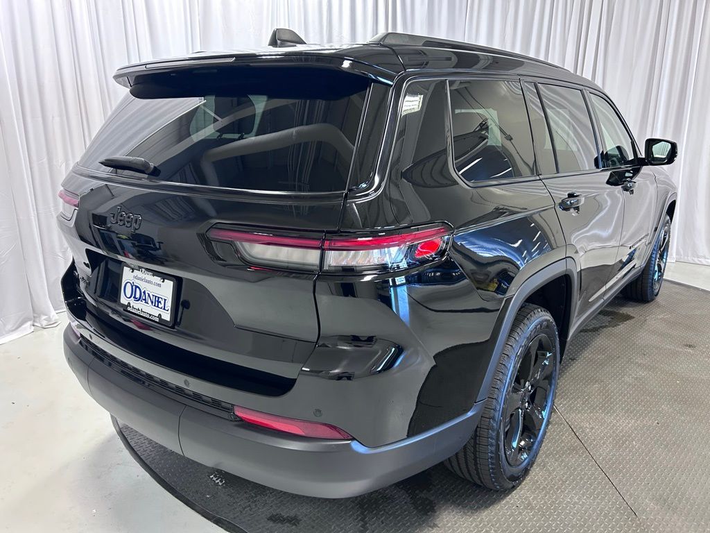 used 2023 Jeep Grand Cherokee L car, priced at $30,295