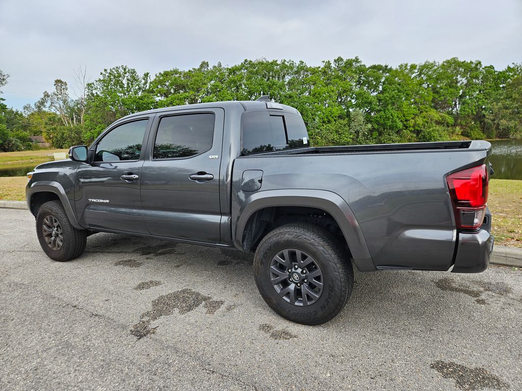 2023 Toyota Tacoma SR5 3