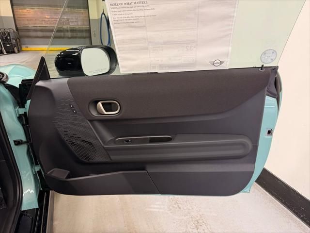 Thumbnail: 2026 MINI Cooper - 21