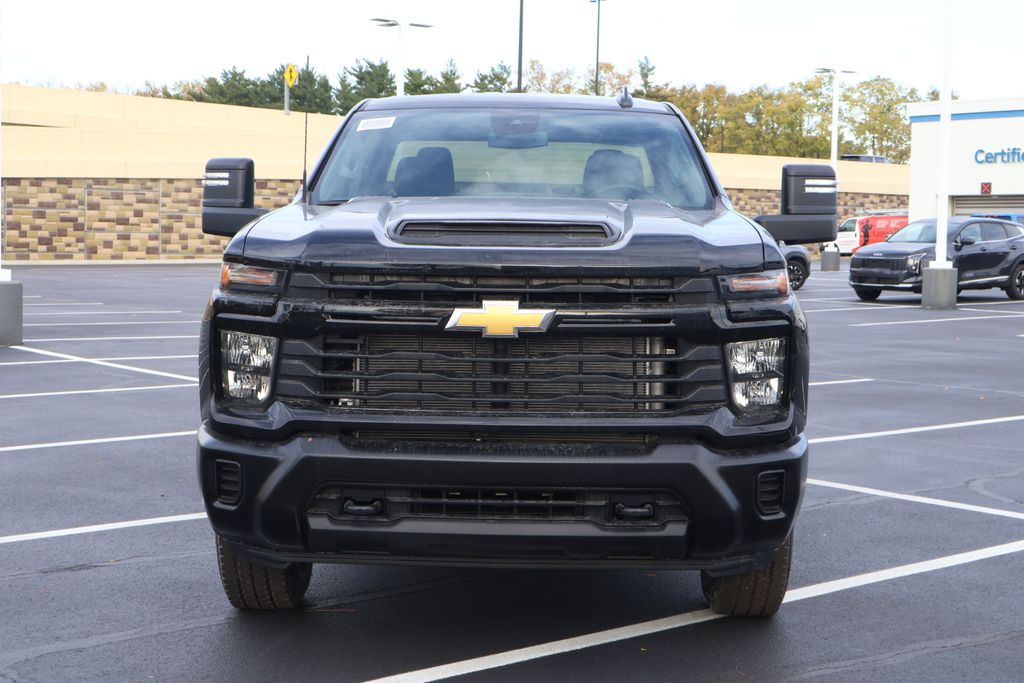 Thumbnail: 2026 Chevrolet Silverado 2500 - 2