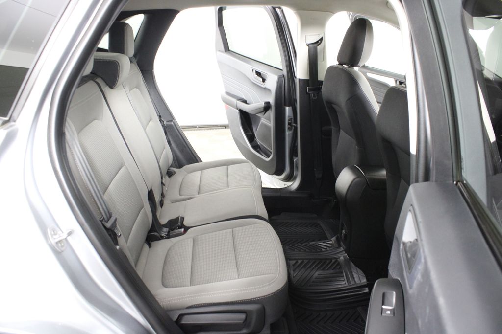 Used 2022 Ford Escape for sale in 
