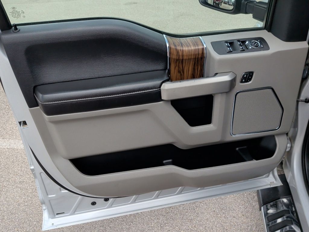 2019 Ford F-150 Lariat - 9