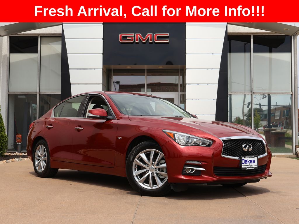 2016 INFINITI Q50 2.0t Premium AWD