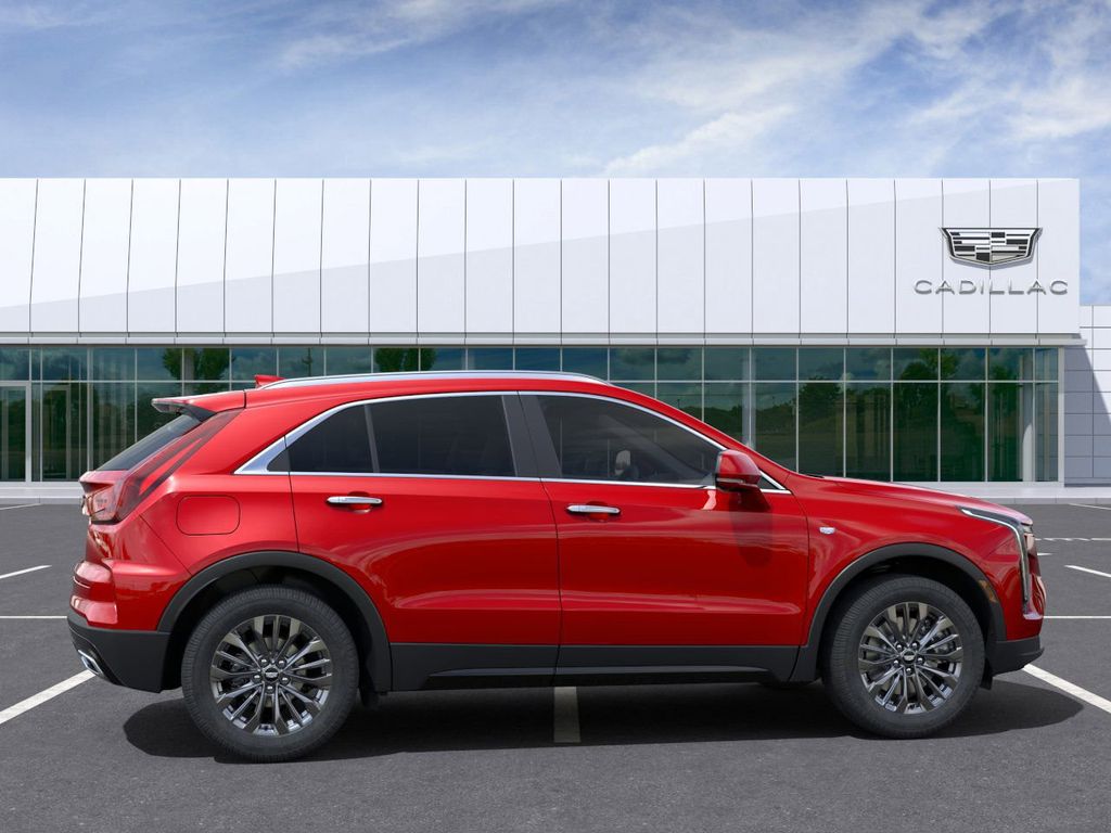 2025 Cadillac XT4 Premium Luxury 5