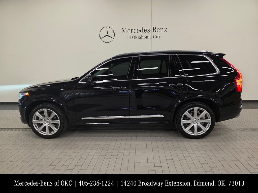 2021 Volvo XC90 Inscription's photo