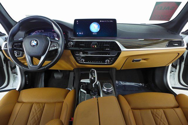 2022 BMW 5 Series 530i 24