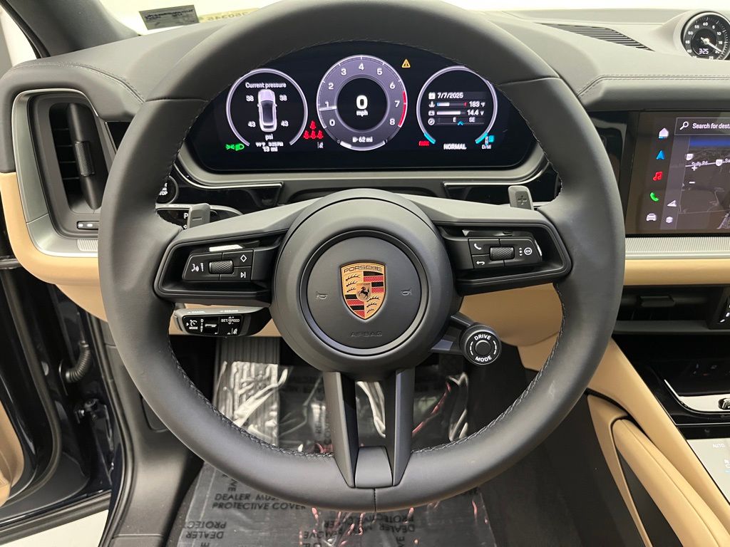Thumbnail: 2025 Porsche  - 11