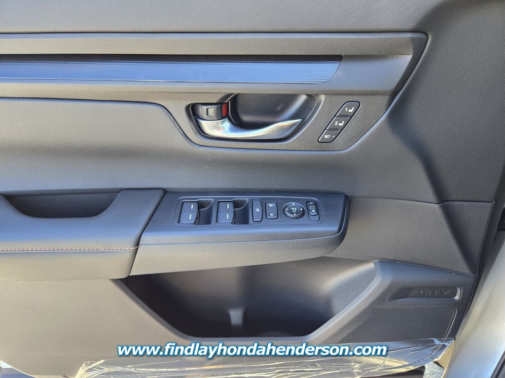 2025 Honda CR-V Hybrid Sport-L photo