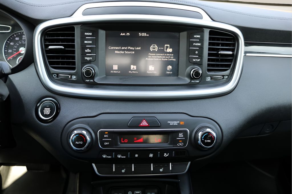 Used Car 2020 Kia Sorento  S For Sale Under $20,000 In Austin, Texas