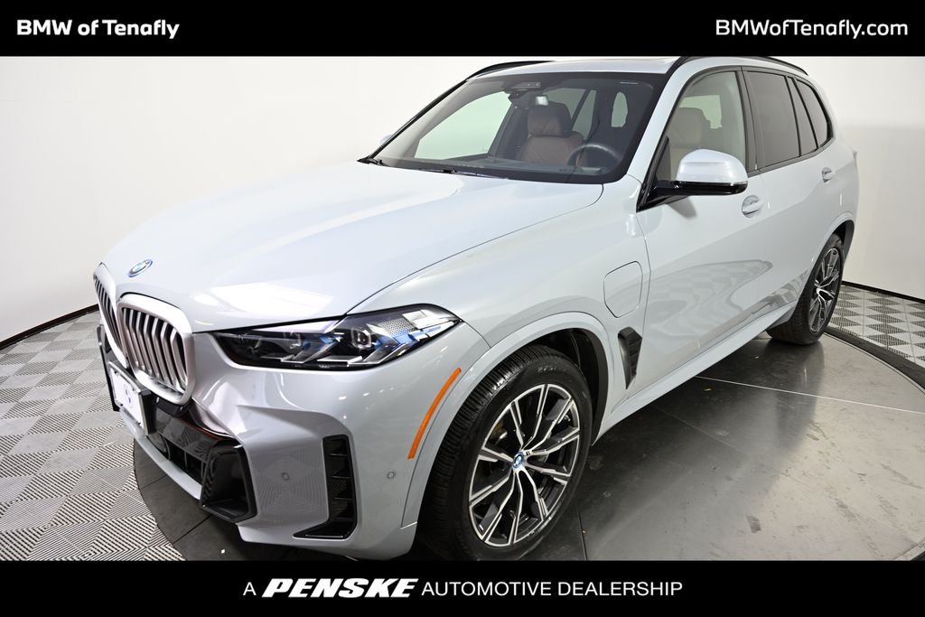 2025 BMW X5 xDrive50e -
                  Tenafly, NJ