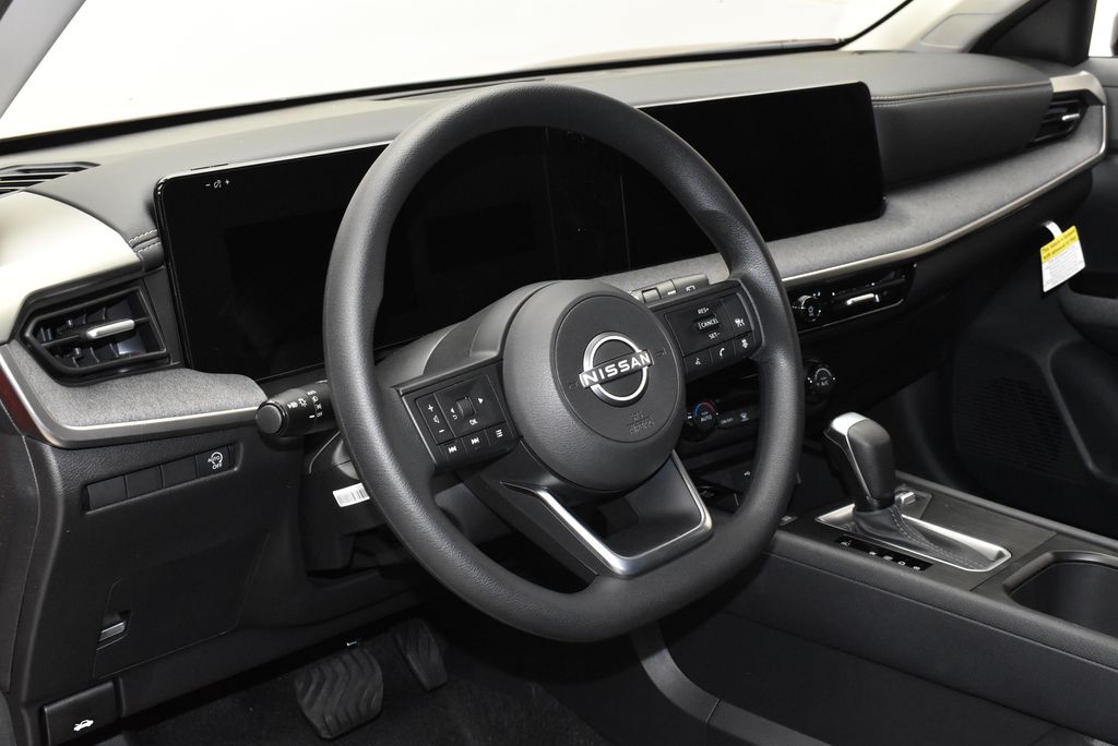 Thumbnail: 2026 Nissan Kicks - 13