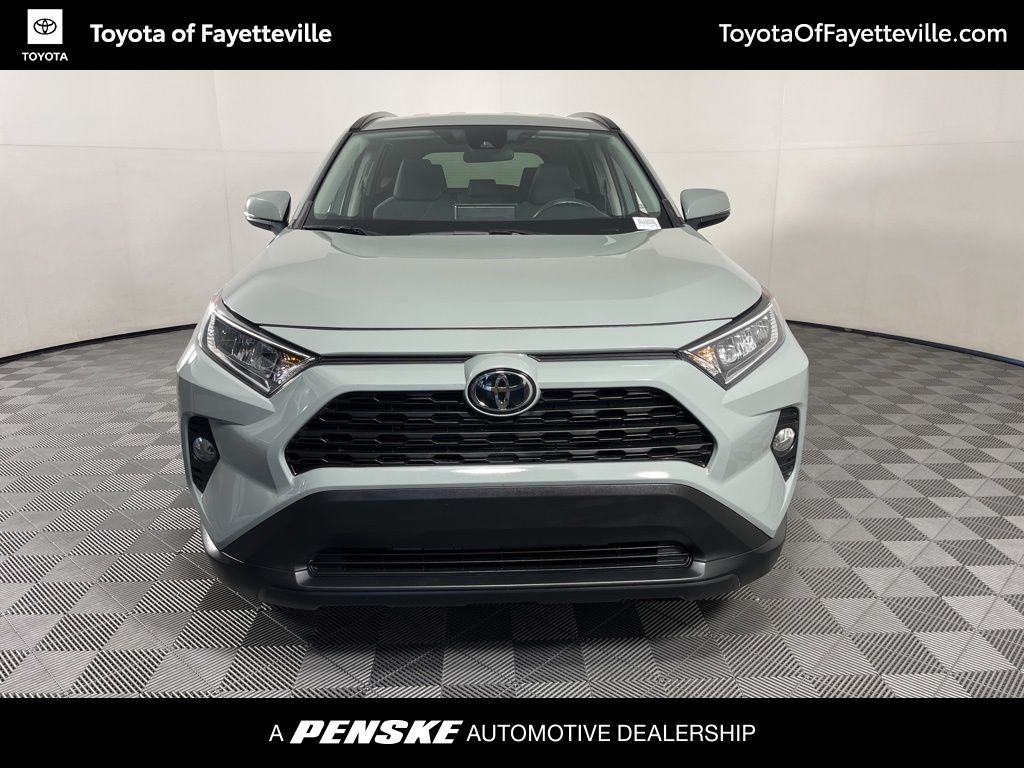 Thumbnail: 2021 Toyota RAV4 - 15