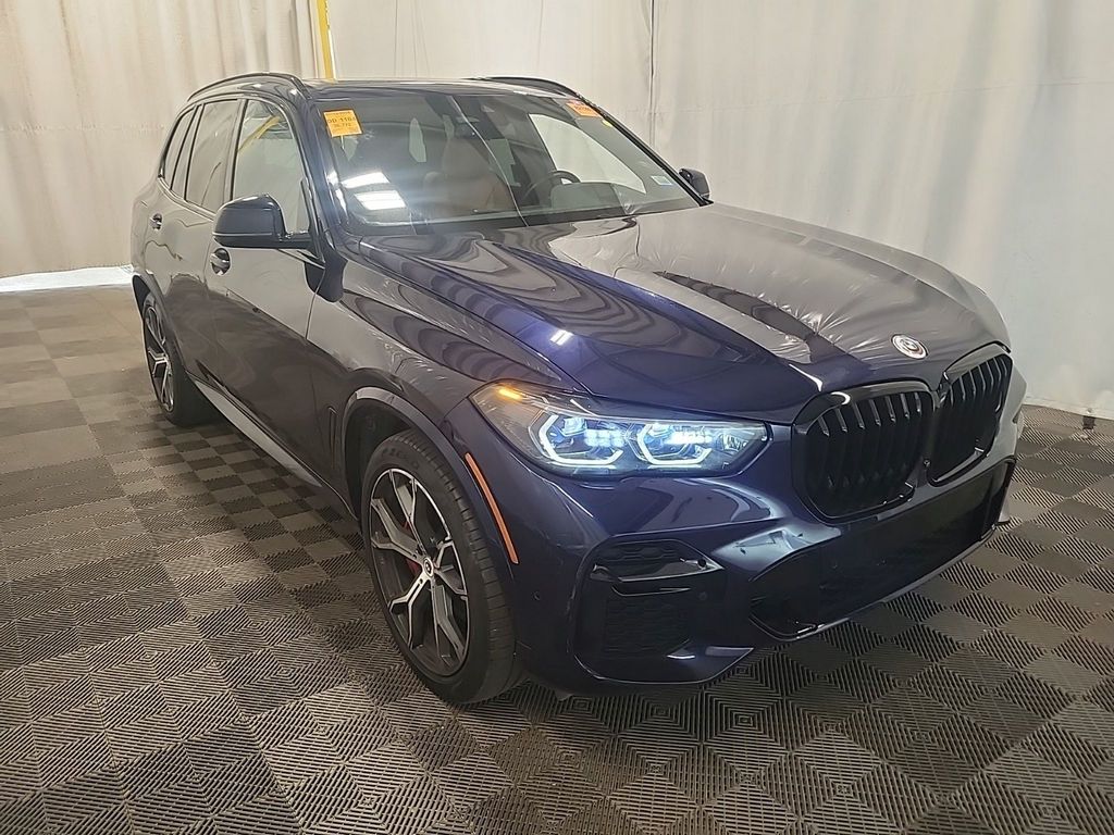 Used 2023 Blue BMW xDrive40i image 3