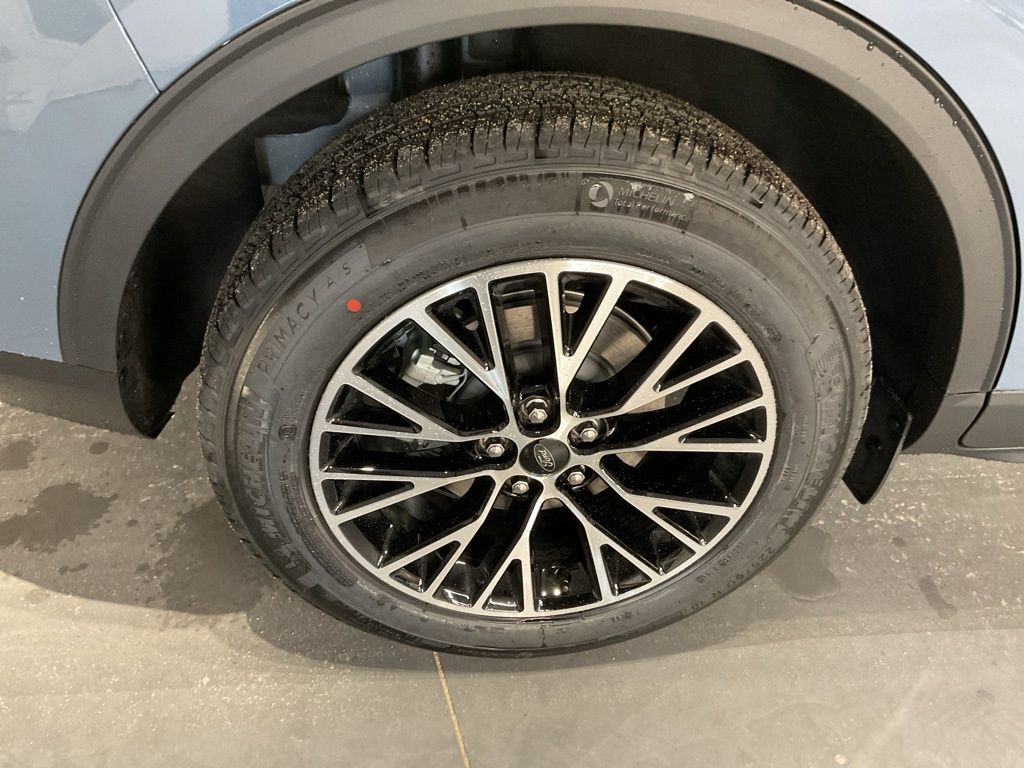 New 2026 Blue Ford Base image 20