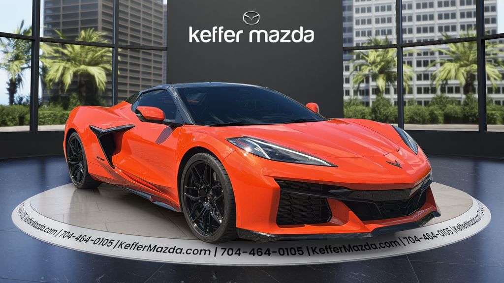 Sebring Orange Tintcoat 2026 Chevrolet Corvette Convertible Rear-Wheel Drive 8-Speed Dual Clutch