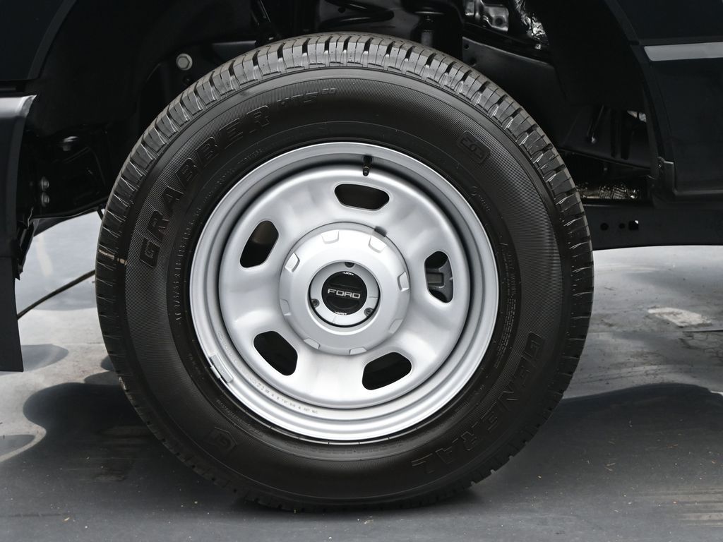 2026 Ford F-350 XL photo 22