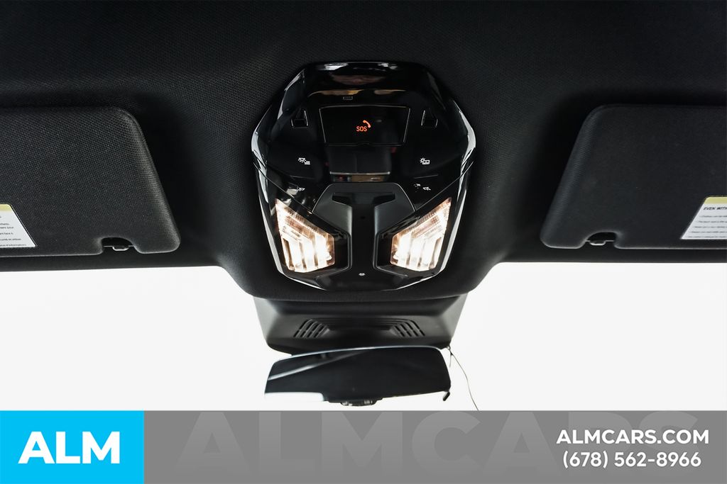 Used 2023 White BMW xDrive50 image 58