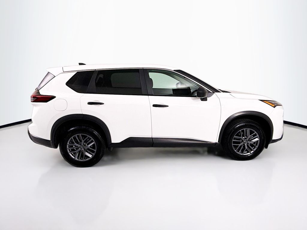 Thumbnail: 2024 Nissan Rogue - 4